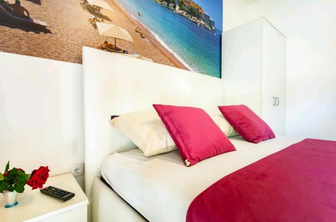 Apartments & Studios Tomanovic บุดวา ภายนอก รูปภาพ
