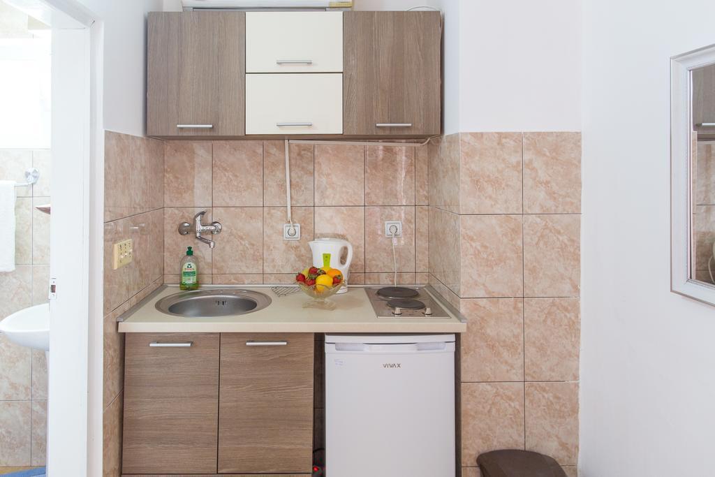 Apartments & Studios Tomanovic บุดวา ภายนอก รูปภาพ