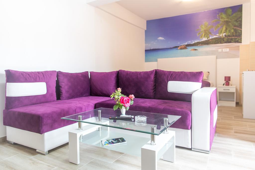 Apartments & Studios Tomanovic บุดวา ภายนอก รูปภาพ